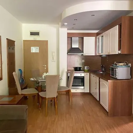 Apartment Studio In Garden Of Eden Vip *